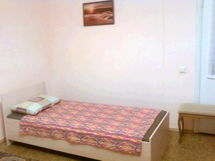 Сдам комнату (зал) на первом этаже, Иле 30, фотография 3