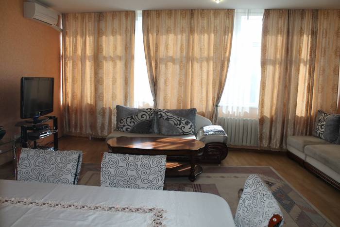 Сдам посуточно 3-х комнатную квартиру в центре, бульвар Бухар-Жырау - Байтурсынова701, фотография 7