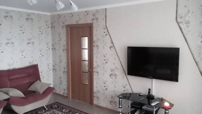 Продам 3-х комнатную квартиру, Набережная им. Славского, д. 14, фотография 1