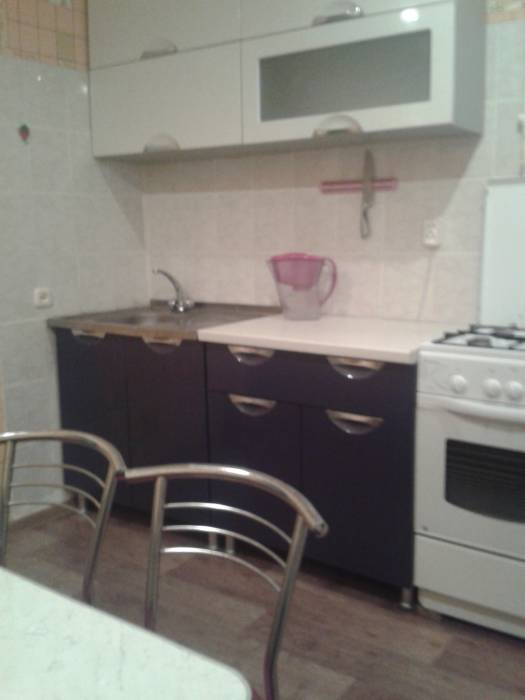 Сдам 2 ком кв на длительный срок р-н Дастархан!, фотография 1