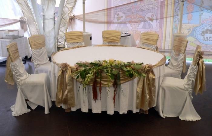 Пошив скатертей, салфеток, чехлов на стулья., фотография 4