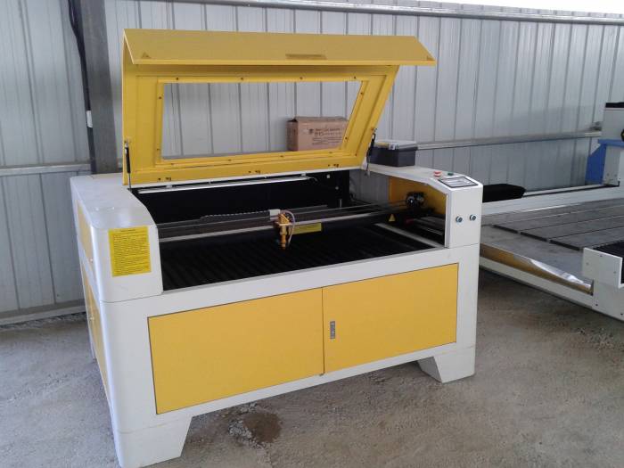 Лазерный станок с ЧПУ 120*90 см 80W для резки, гравировки, раскроя, фотография 1