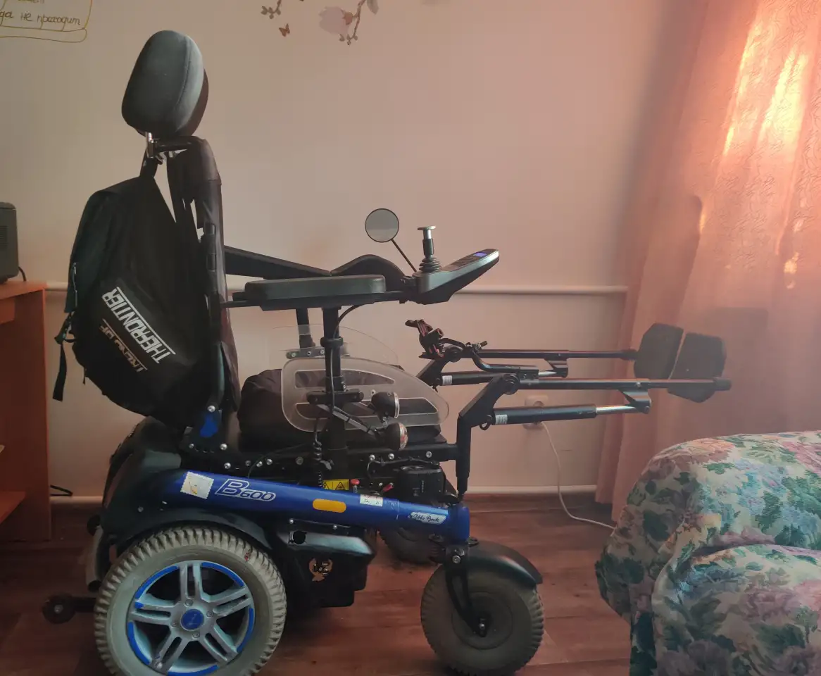 электрическая инвалидная коляска, фотография 4