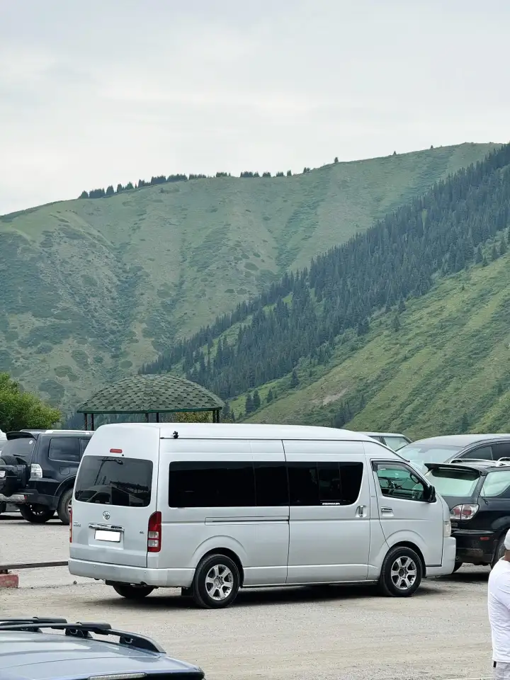 Аренда Микроавтобуса Тойота Хайс, фотография 10