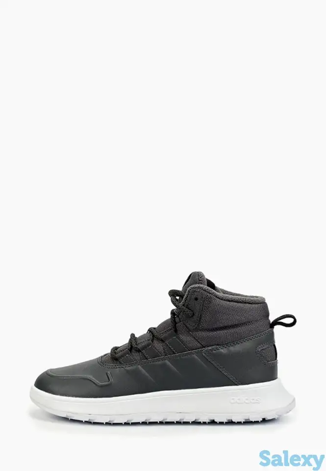 Кроссовки adidas, фотография 1