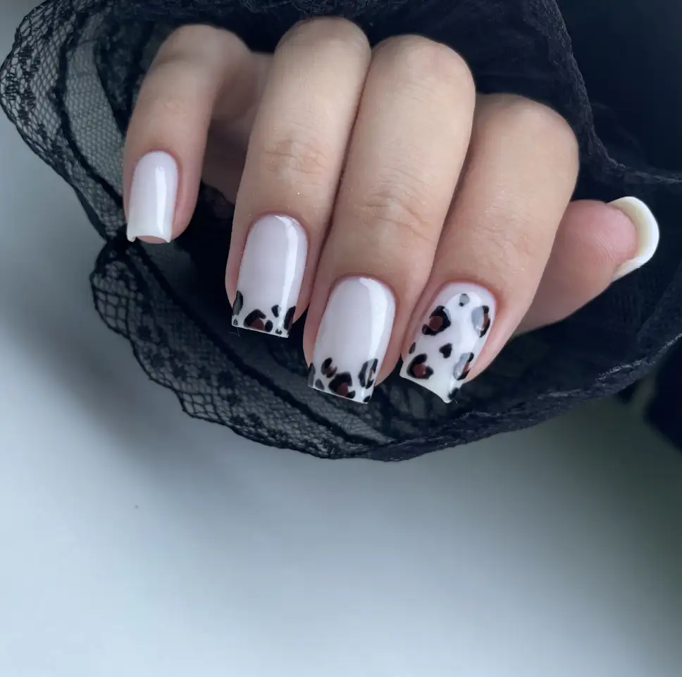 Маникюр и педикюр пр.Абая 19 офис 5, фотография 3