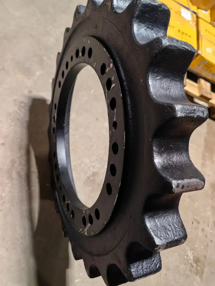 Звездочки экскаваторов Liebherr, фотография 1