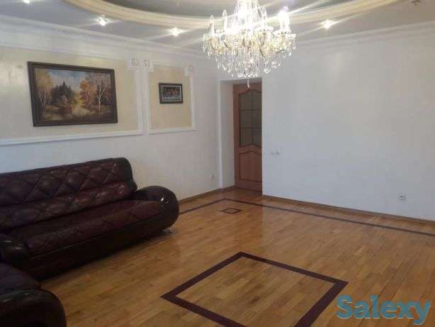 Продам или обменяю 3-х ком. в центре Астаны, Омарова 100, фотография 3