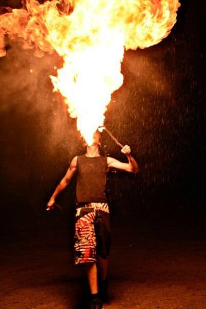 Огненное шоу в Алматы, фотография 1