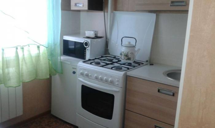 Сдам квартиру по часам и посуткам, ул.Скулкина 27, фотография 2