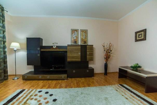 Суточная квартира, Кунаева 14.2, фотография 4