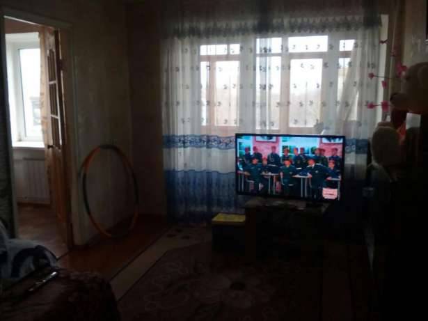 Срочно 4 этаж пластиковые окна балкон, 11 квартал,дом 7, фотография 3