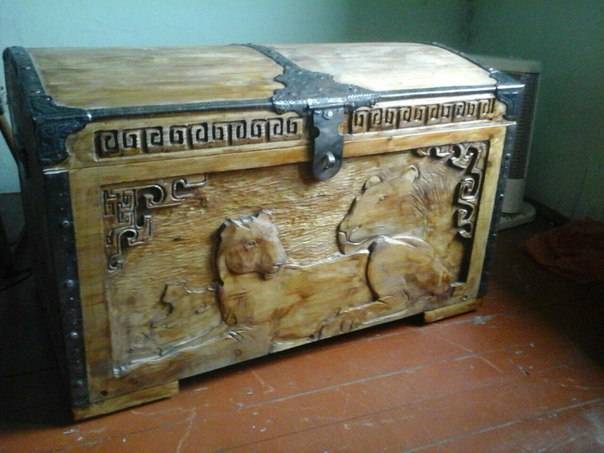 продам сундук и умывальник ручной работы , фотография 1