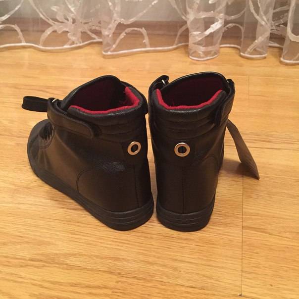 Продам  новые  кроссовки , фотография 2