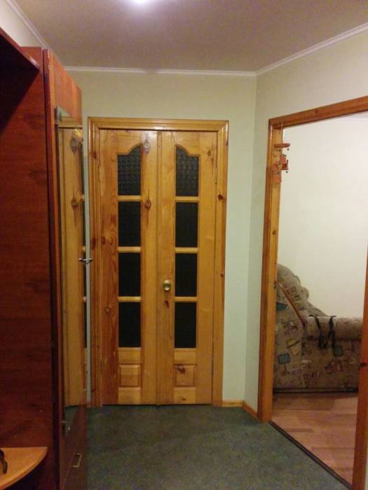 Продам 2х комнатную квартиру в районе магазина 