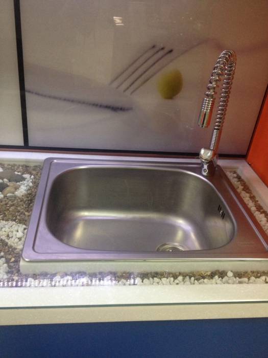 Готовая кухня в стиле модерн с 70% скидкой, фотография 3