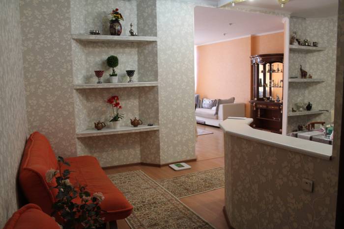 Сдам посуточно 3-х комнатную квартиру в центре, бульвар Бухар-Жырау - Байтурсынова, фотография 1