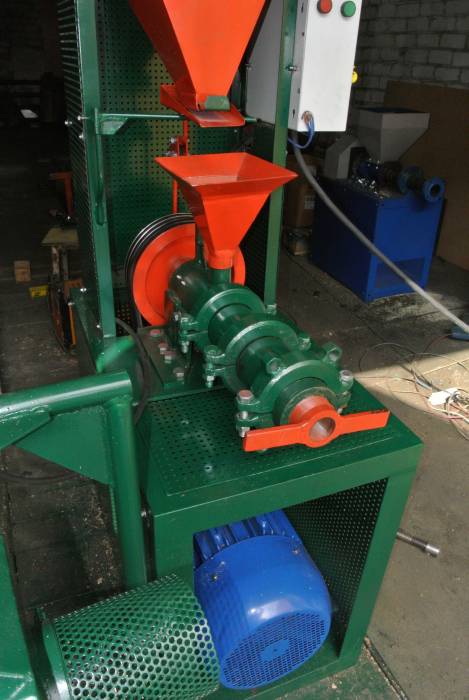 Экструдер корма от производителя 50-450 кг/ч, фотография 1