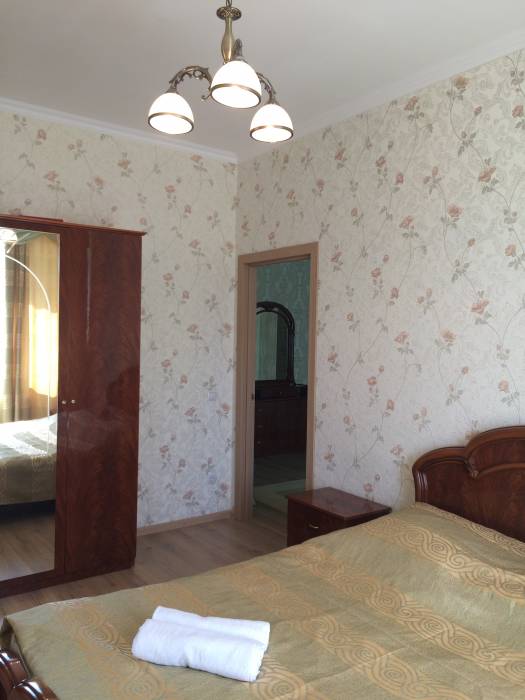 Сдам 2 комнатную  квартиру посуточно в ЖК Нурсая, за 15000тг. в сутки, фотография 3