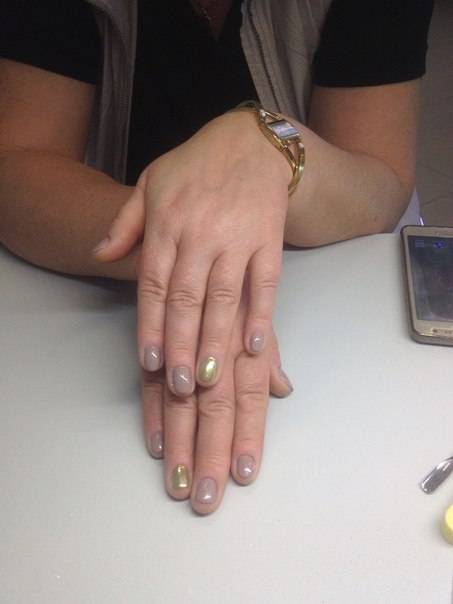 Аппаратный маникюр, покрытие гель лаком. , фотография 2