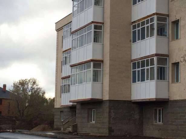 Срочно Продам 2-х комнатную кв в р-он Гольф Клуба, ЖК ЕСИЛЬ, фотография 1