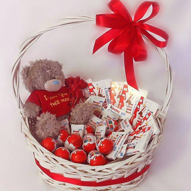 киндер,торты,памперсов,конфеты,розы, куклы,корзины,коробки, фотография 2