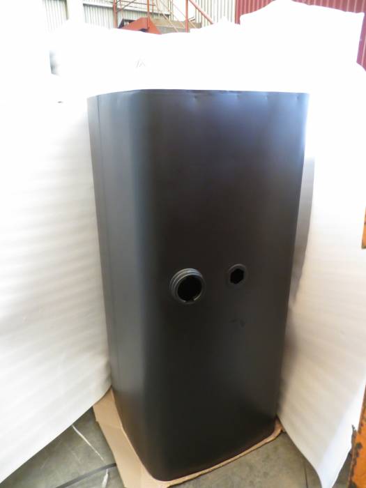 Топливные баки, фотография 4