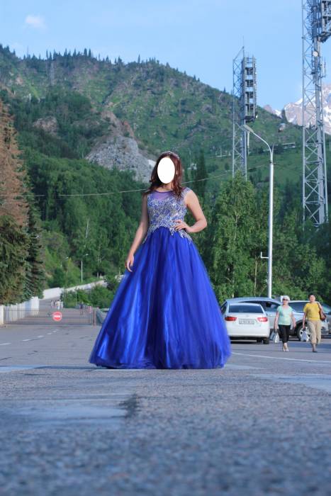 Дешево продаю пышное вечернее платье (на выпускной), фотография 4