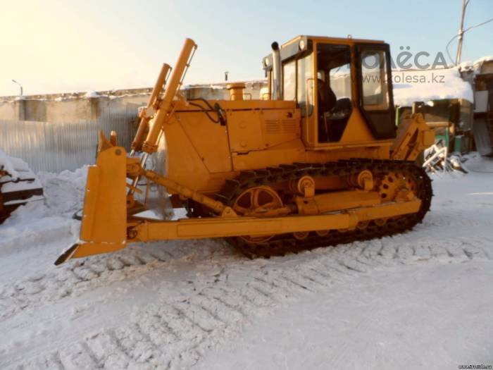 Продам бульдозер Б-10М, фотография 1