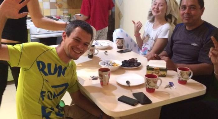 Хостел в центре ВЦ Атакент - 2000тг, Тимирязева 59а, фотография 1