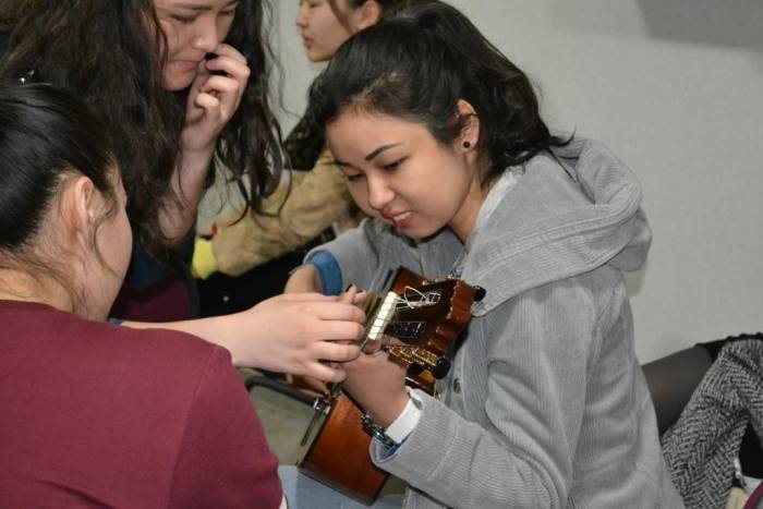 Внимание! Бесплатный пробный урок на гитаре для всех!, фотография 1