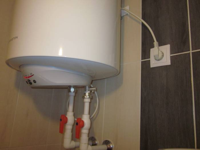 УСТАНОВКА ТИТАНОВ, ДУШ.КАБИН, САНТЕХНИКИ, РЕМОНТ ВАННЫХ КОМНАТ, фотография 1