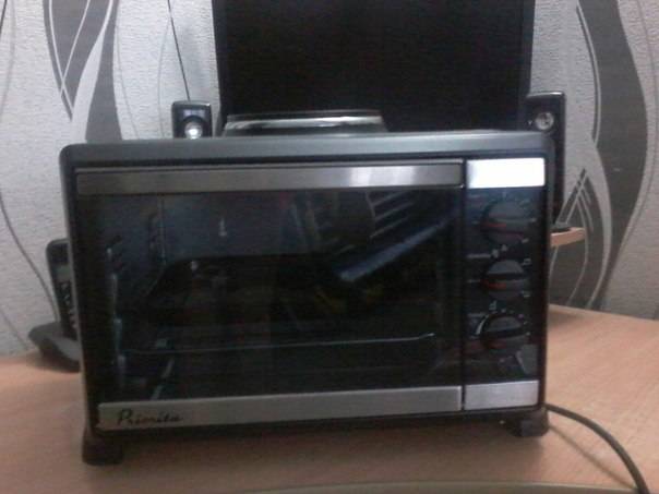 Продам электрическую духовку 