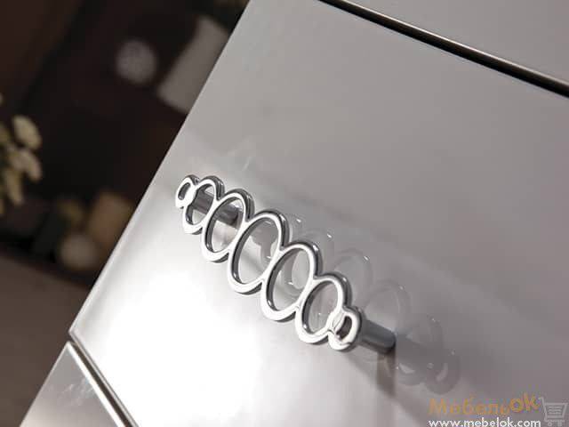 Срочно продам спальный гарнитур 