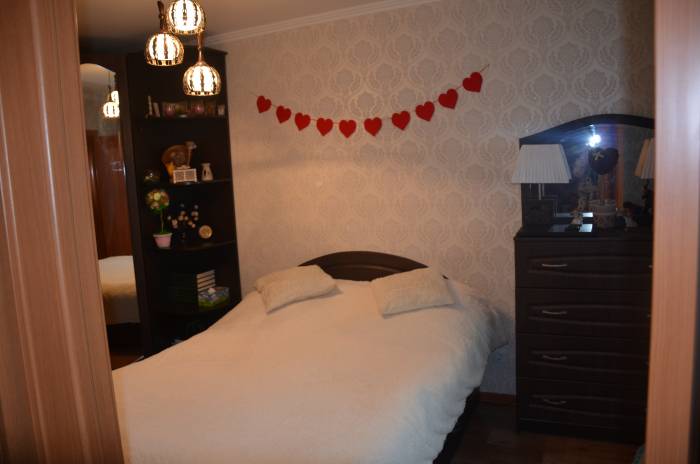 Продаю срочно квартиру, пришахтинск 23 мик-он, фотография 1