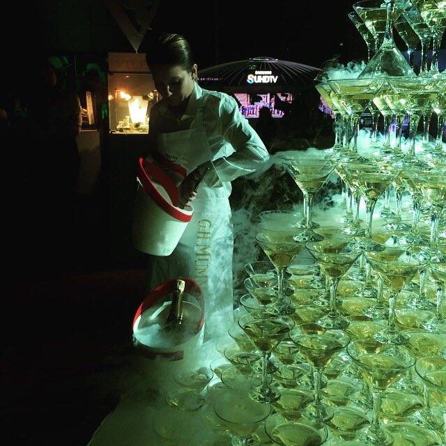 Пирамида из шампанского, украшение любого праздника и мероприятия, фотография 1