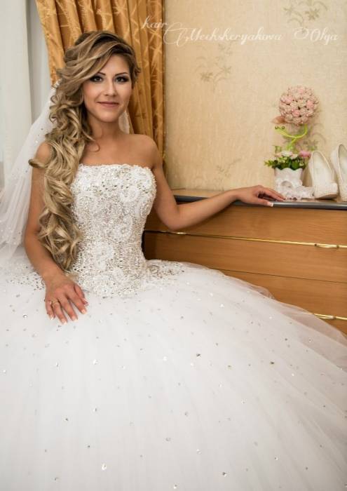 Свадебные и вечерние прически с выездом на дом , фотография 10