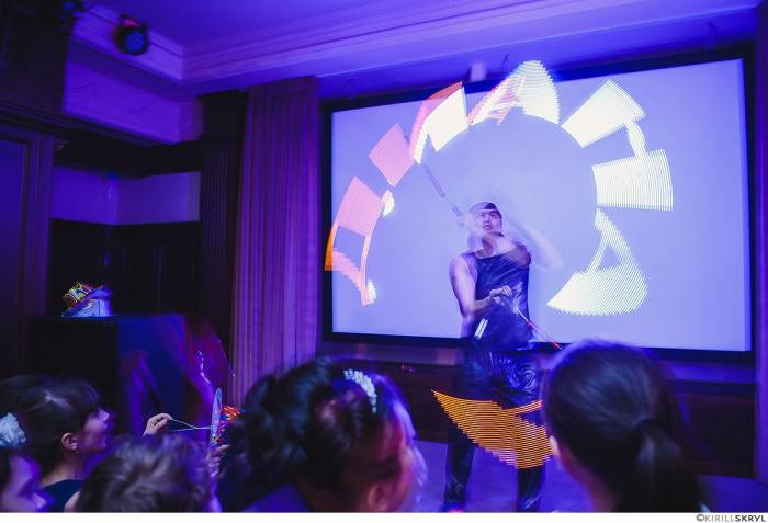 Световое шоу Adrenaline , фотография 4