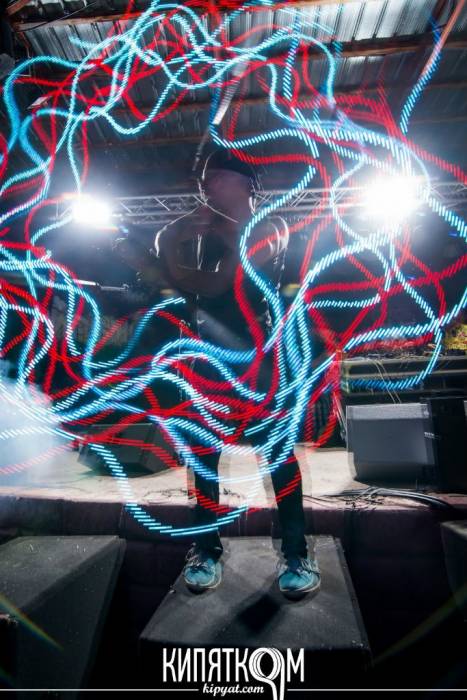 Световое  и огненное шоу Adrenaline , фотография 4