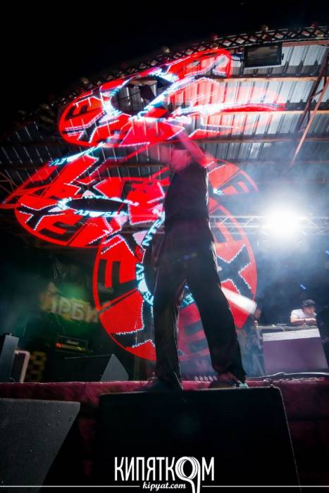 Световое  и огненное шоу Adrenaline , фотография 5