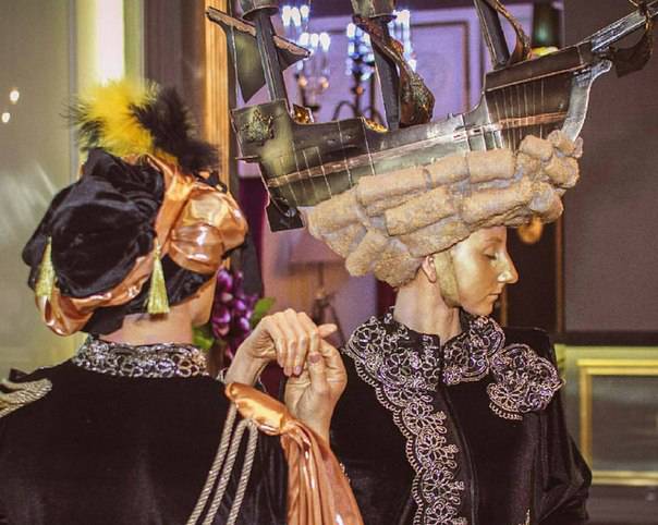 Живые статуи на встрече гостей от TESLA Art Lab , фотография 4