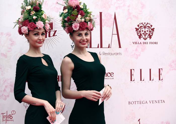 Модели-хостес от компании TESLA Art Lab  , фотография 1