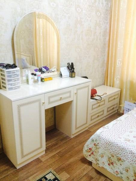 Продается спальный гарнитур, фотография 3