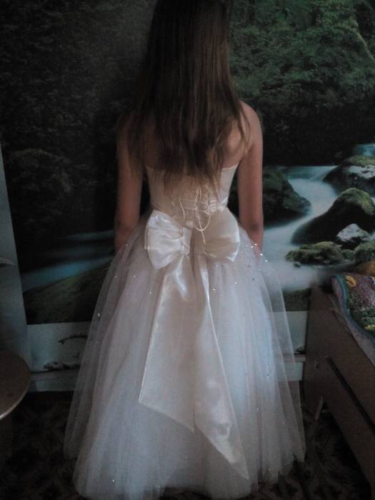 Продам новое платье покупали в свадебном, фотография 2