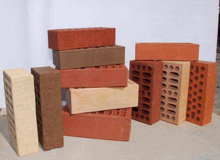 Кирпич облицовочный пустотелый М-150, фотография 1