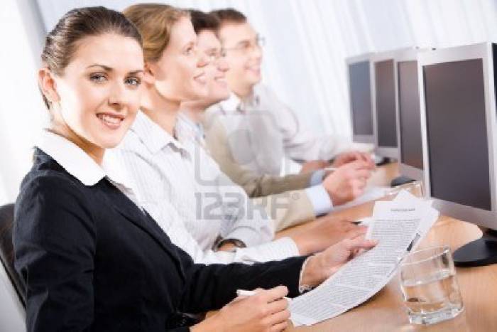 Требуется сотрудник г Уральск, фотография 1