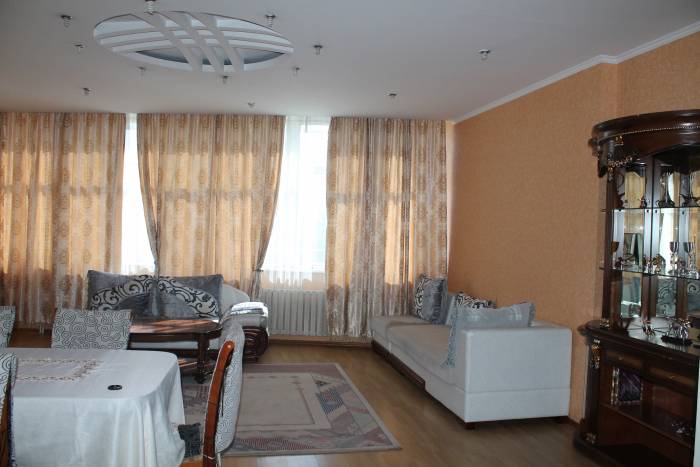 Сдам посуточно 3-х комнатную квартиру в центре Алматы, фотография 3