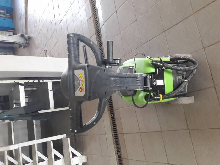 продам машинку, фотография 2