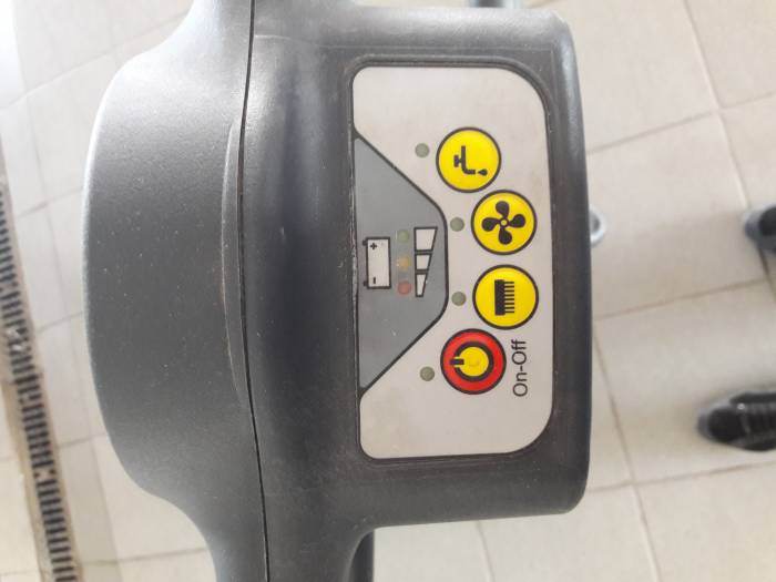 продам машинку, фотография 5