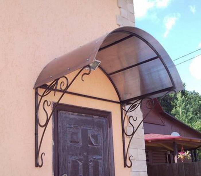 Изготовление, монтаж, строительство навесов, беседок, входных групп, козырьков, решеток, ограждений, ворота, фотография 2